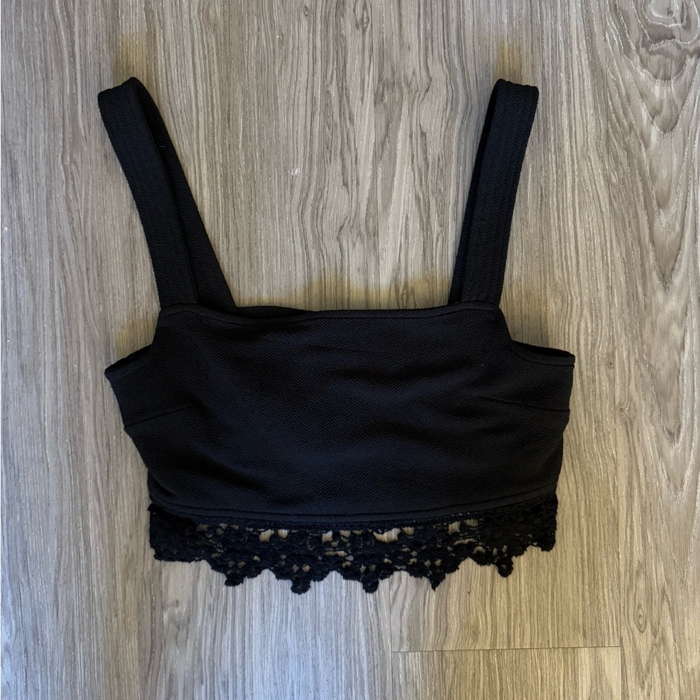 Kendall&Kylie Black Lace Trim Crop Top